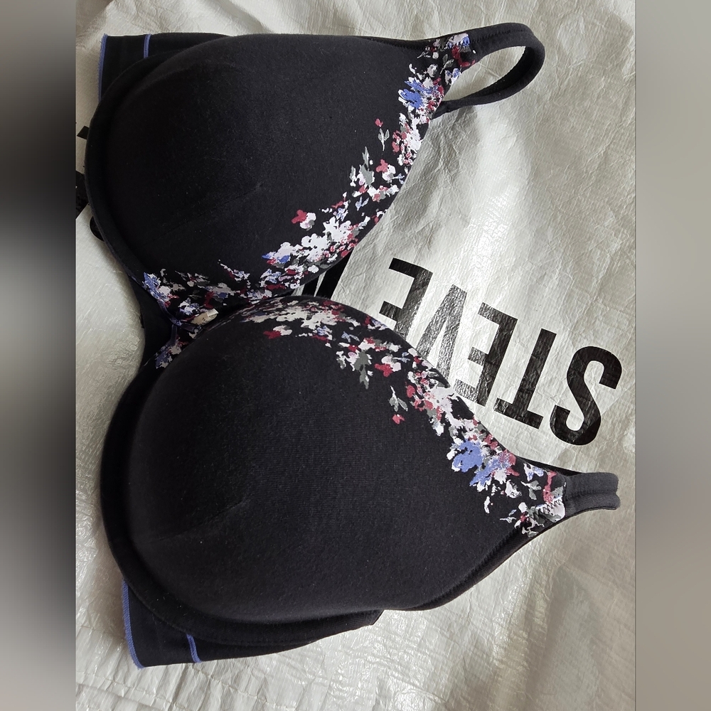 Cacique Black Floral Bra